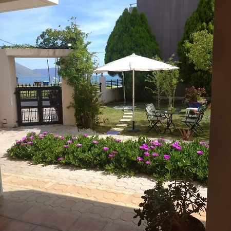 Sea View Studio Kirra Exterior photo